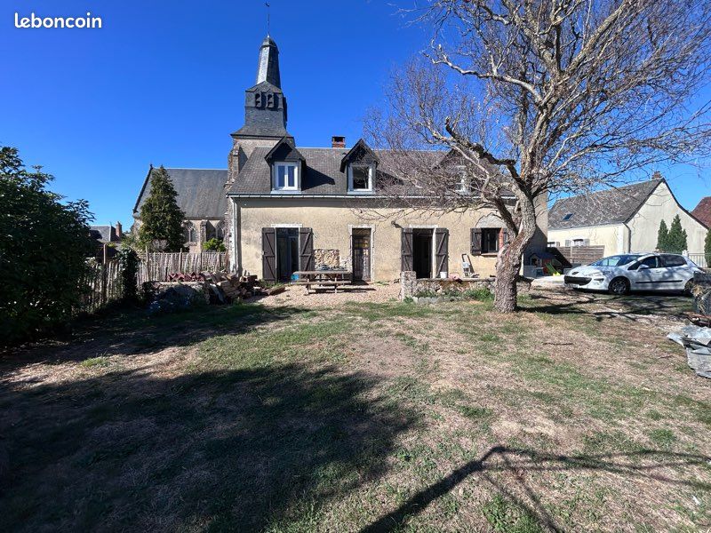 Maison 6 pièces 130 m² · à Rahay · 130 m² · 130 000 €