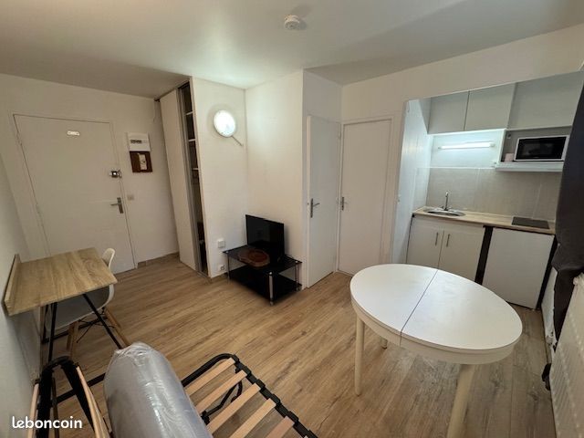 Appartement 1 pièce 17 m² · à Rueil-Malmaison · 17 m² · 630 €/mois
