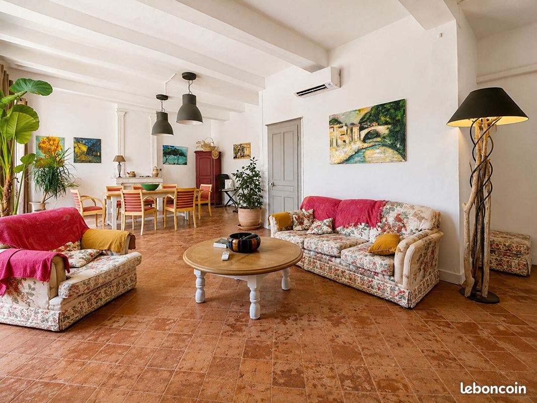 Appartement 3 pièces 158 m² · à Nyons · 158 m² · 298 000 €