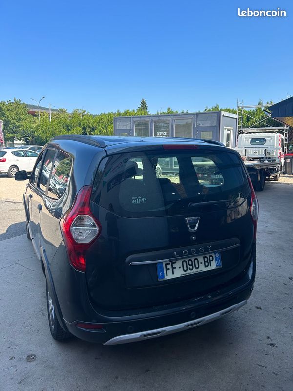 Dacia lodgy 1.5 blue dci 115ch 7 places (image 4)