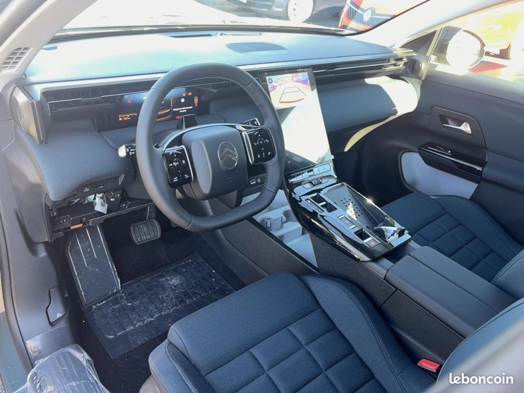 Citroën C5 Aircross (2) Hybride 145ch auto PLUS (image 9)