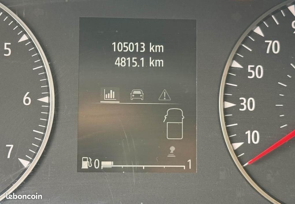RENAULT TRAFIC L1H1 2800 Kg 2.0 Blue dCi - 130 Fourgon Confort TVA RECUPERABLE + CLIM (image 17)