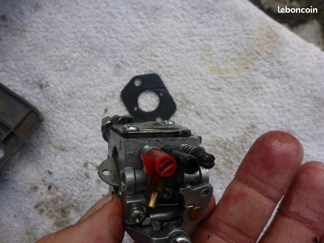 Carbu Husqvarna 323L (image 5)