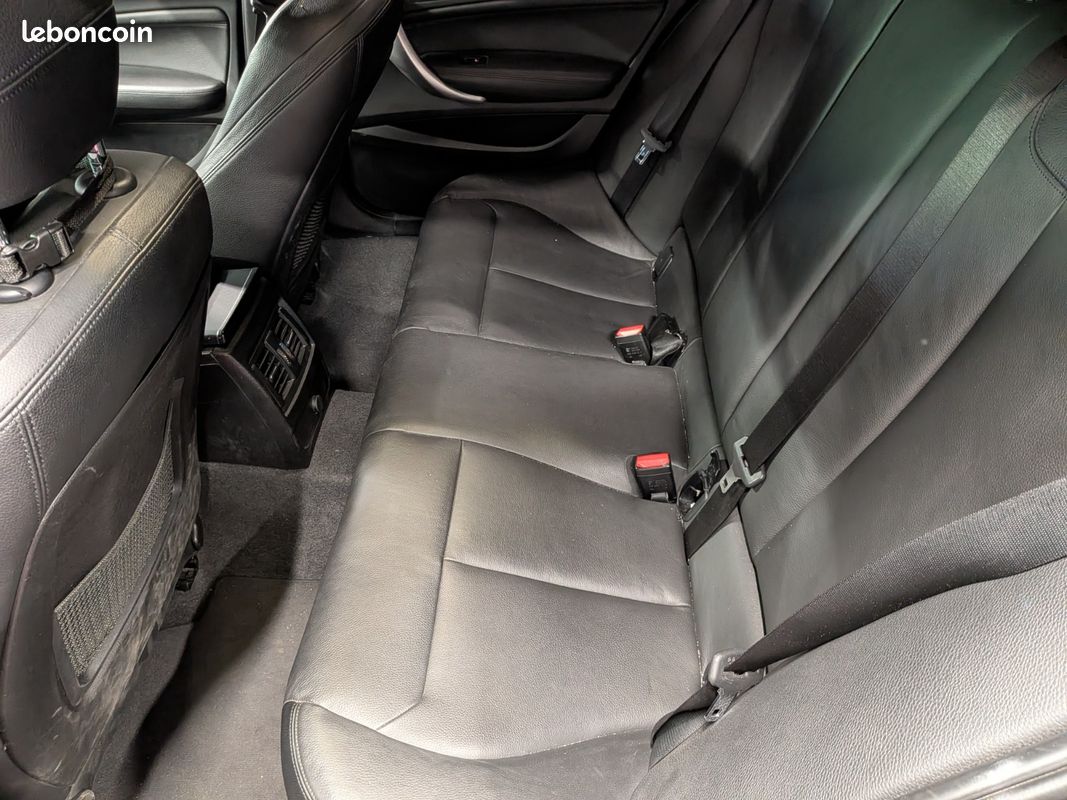 BMW SERIE 1 F20 LCI 118d 150 ch Urban Chic A (image 17)