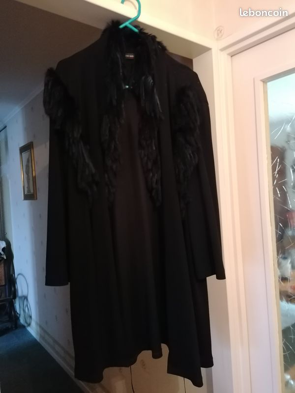 Gilet long noir (image 1)