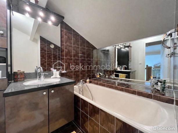 Duplex 2 pièces 63 m² — 7
