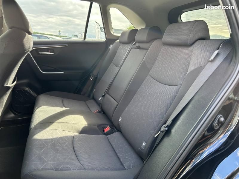Toyota RAV4 2.5 Hybride 218ch Dynamic 2WD MY22 (image 26)