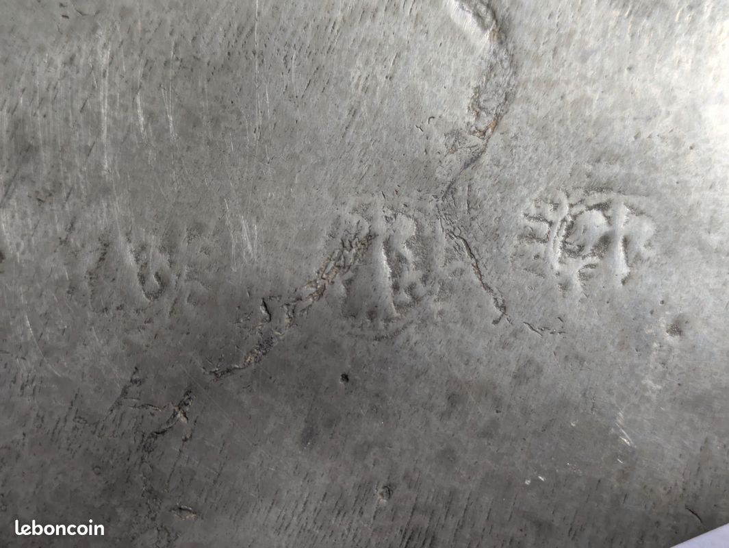Étain 18eme siècle (image 1)