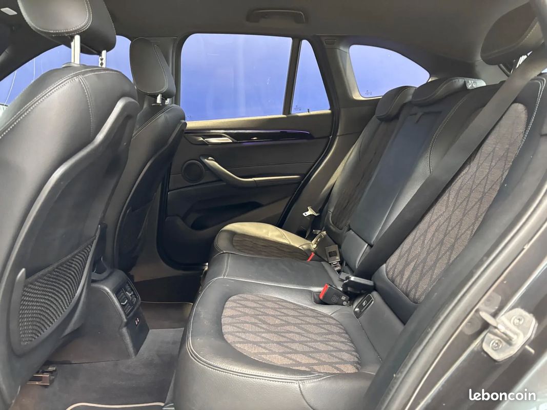 BMW X1 xLine / 2.0 150 Boîte auto - CarPlay - Sièges elec chauffants - Full Led - Caméra (image 13)
