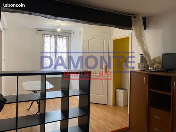 Studio 1 pièce 21 m²