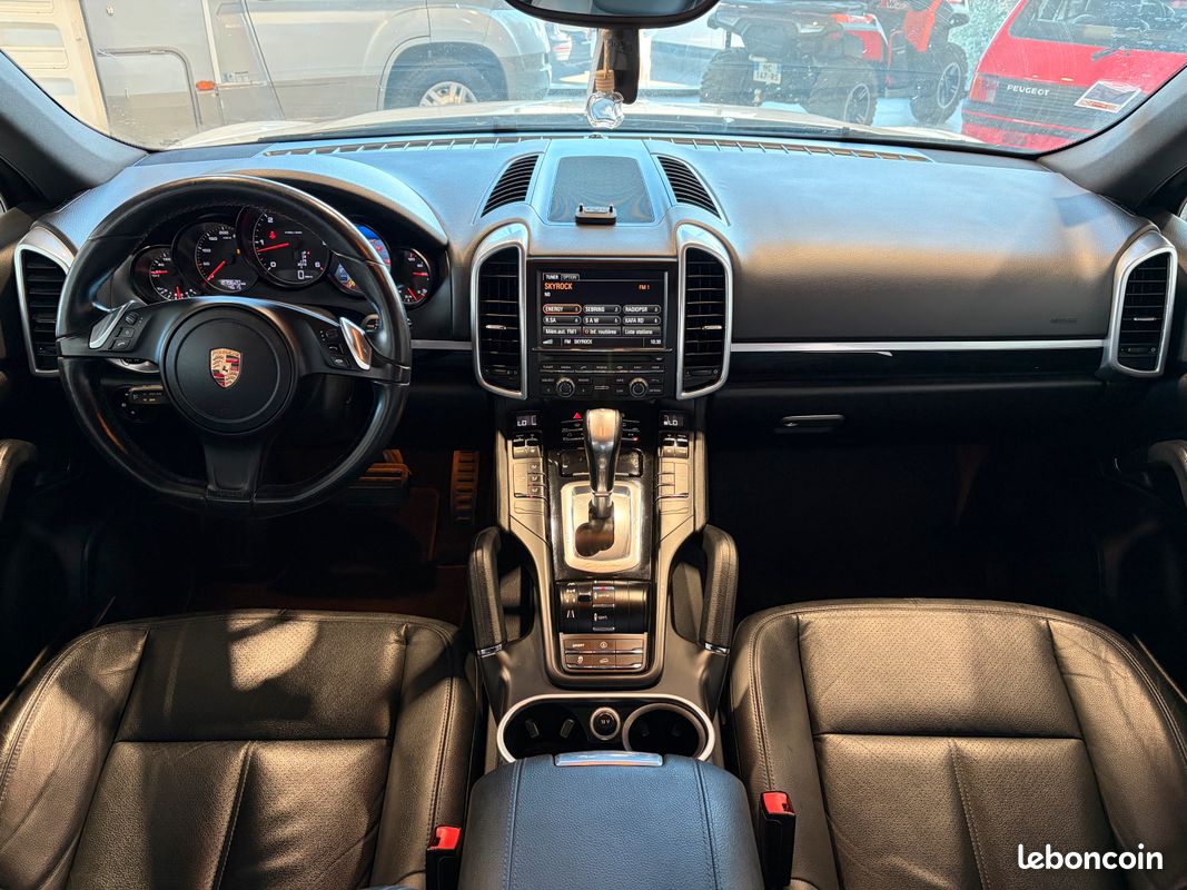 PORSCHE CAYENNE 3.0 TDi V6 TIPTRONIC S 245cv/2013 (image 5)
