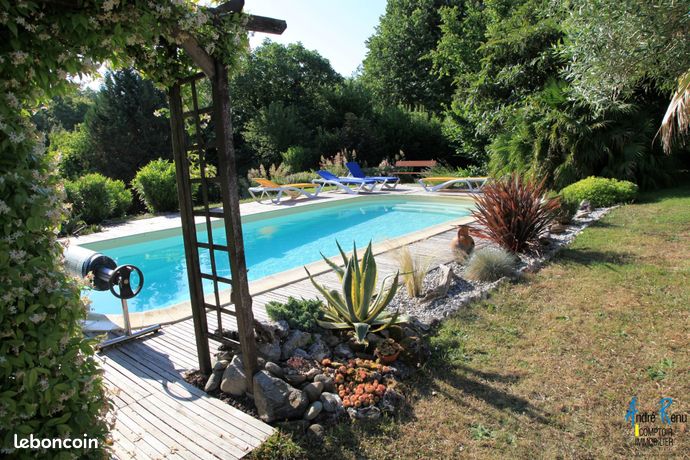Propriété 5 pièces 139 m²