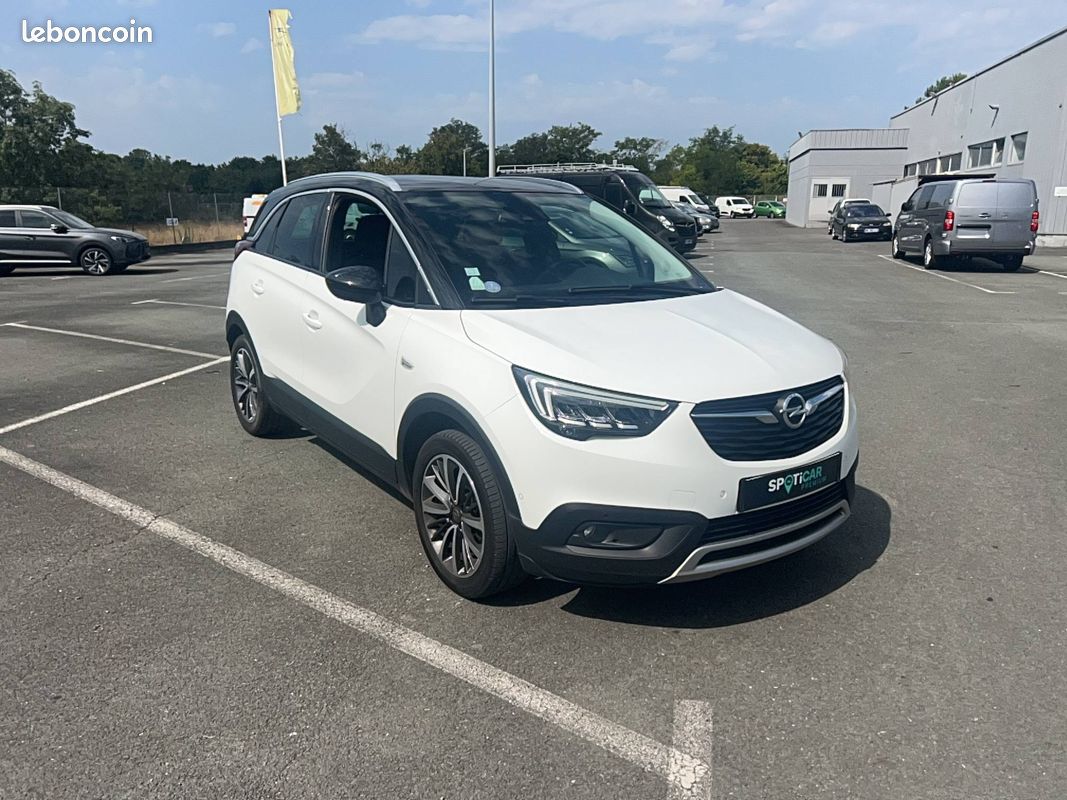 OPEL Crossland X 1.2 Turbo 110 ch Business Elegance (image 1)