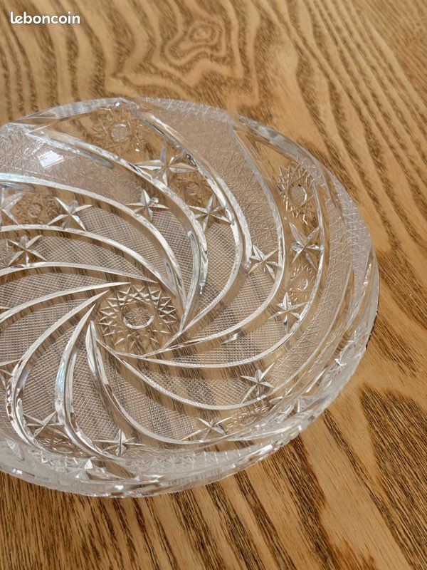 Plat ou coupelle en cristal travaillé vintage (image 2)