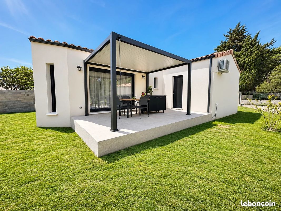 Maison 5 pièces 97 m² · à Camaret-sur-Aigues · 97 m² · 335 000 €
