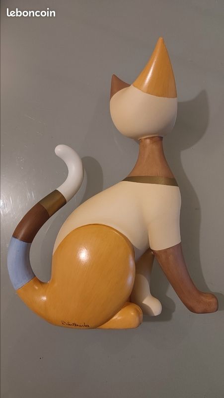 Porseleinen figuur 'Cats Under Umbrella' kopen | KUNSTLOFT