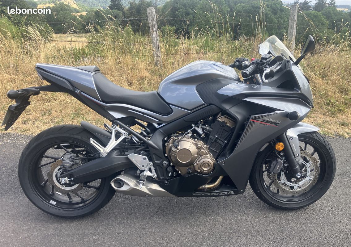 Vends Honda CBR 650F (image 1)