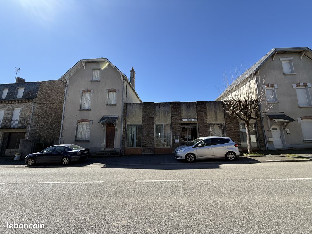 Maison 6 pièces 110 m² · à Rieupeyroux · 110 m² · 148 000 €
