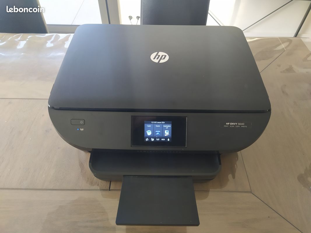 Imprimante Multifonctions HP ENVY 5640 (image 1)