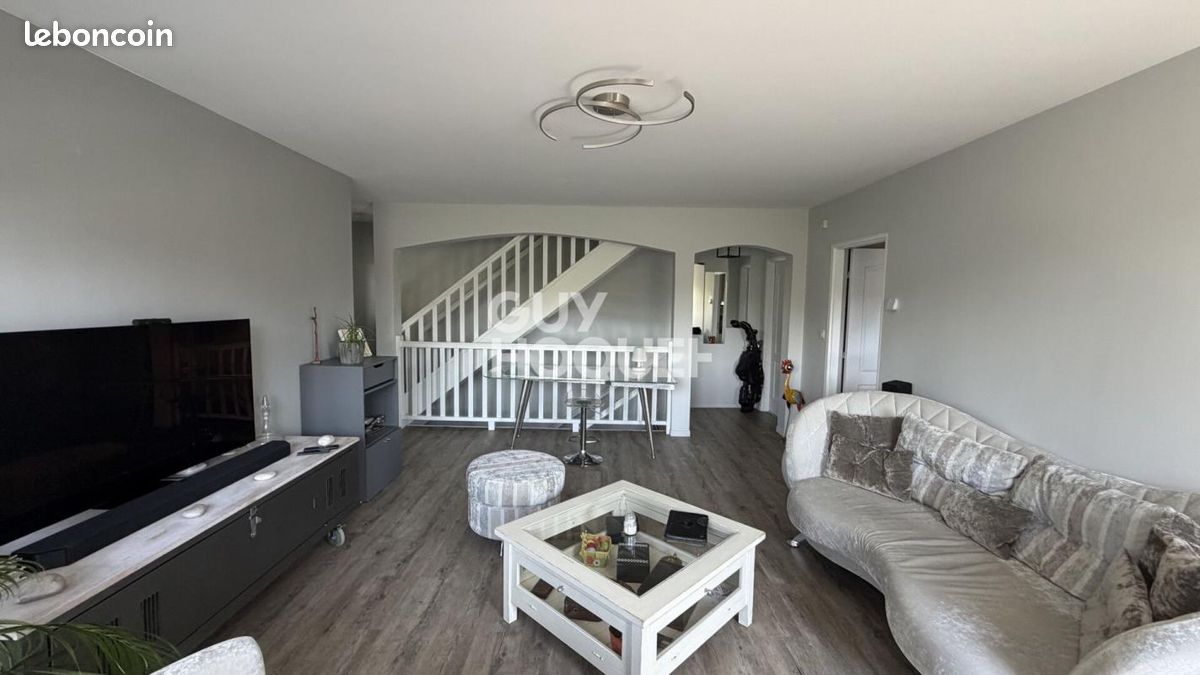 Appartement 5 pièces 95 m² · à Compiègne · 95 m² · 360 000 €