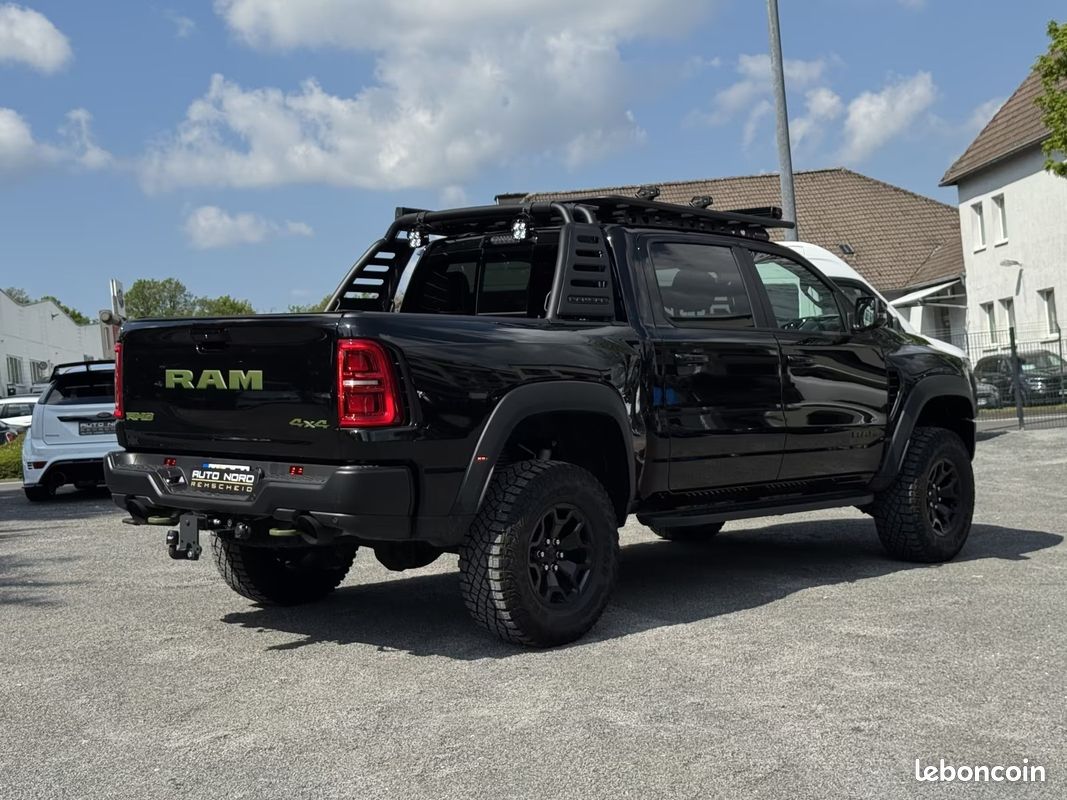 Dodge RAM 1500 RHO Hurricane 3.0 548 ch 4x4 – Rhino Pack – HUD – Harman Kardon – Pano - TVA Récupérable (image 7)