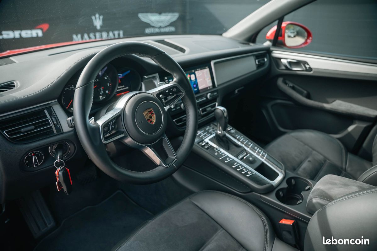 PORSCHE Macan GTS 381ch - 1ère main (image 5)