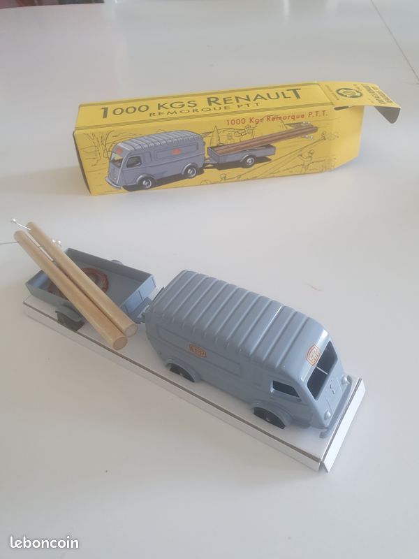 Camion Reo Delivery Van Modèle 1950, BACI - 1/64ème Avec Sa Boite Et Son Livret