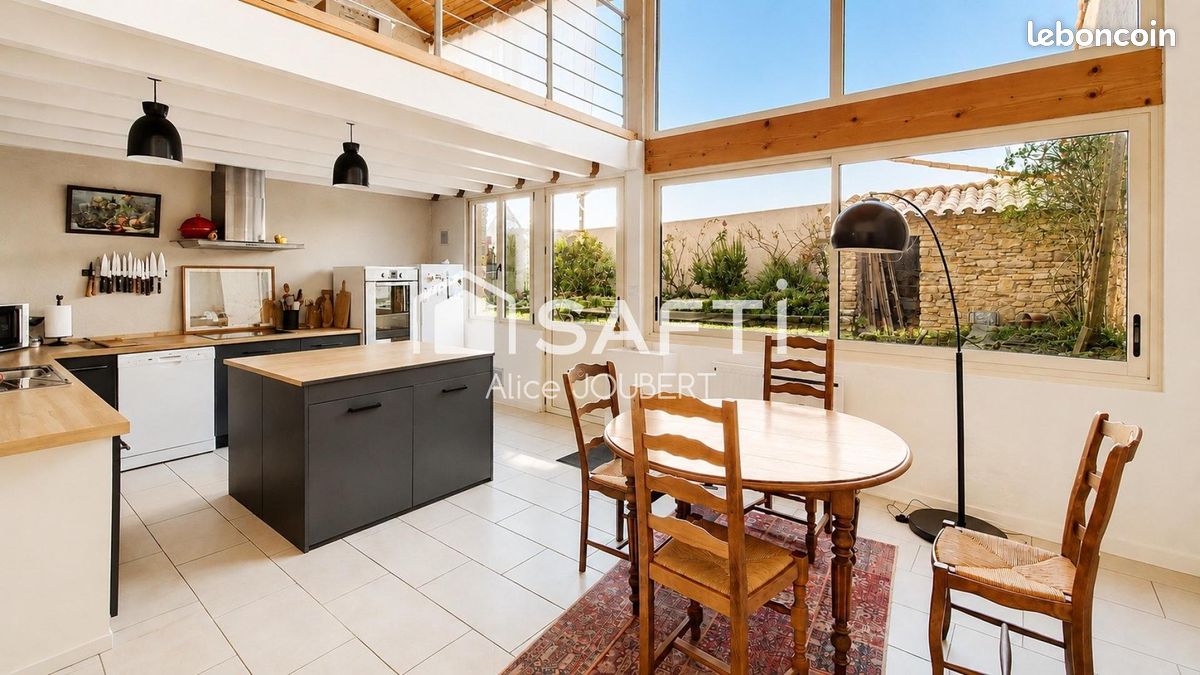 Maison 6 pièces 167 m² · à Talmont-Saint-Hilaire · 167 m² · 334 400 €