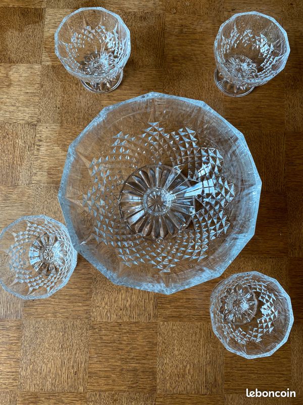 Service COUPE à Fruits et 4 COUPELLES cristal d'Arques (image 7)