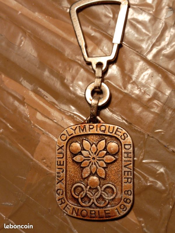 PORTE-CLÉS XES JEUX olympiques d'hiver de grenoble1968, Arthus Bertrand