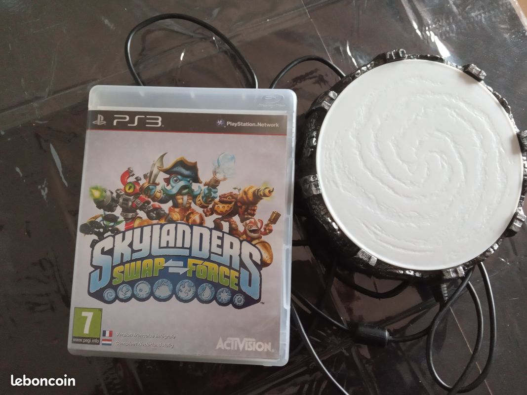 Jeu PS3 SKYLANDERS SWAP-FORCE + plate-forme (image 1)