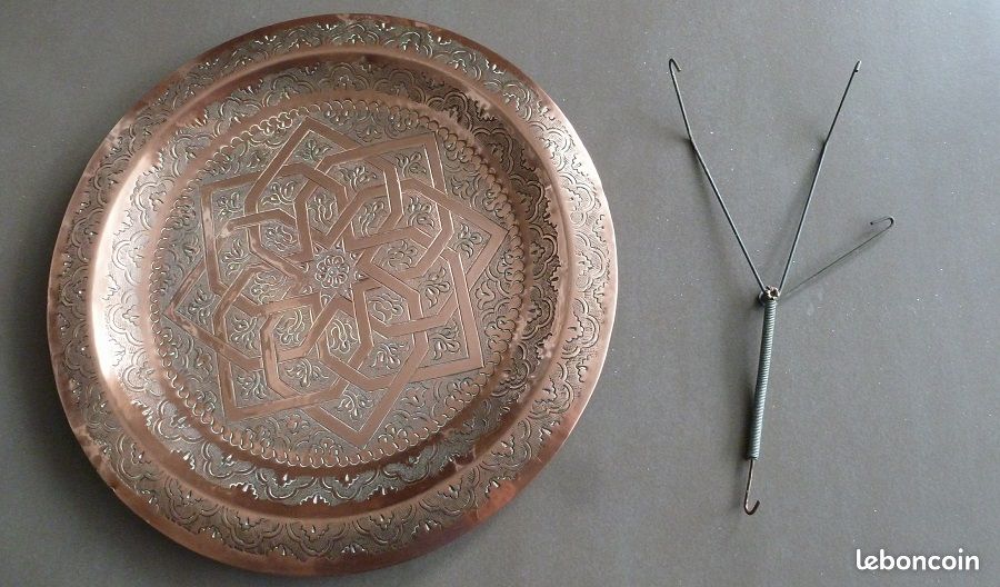 Plateau Marocain ancien en cuivre rouge (image 3)