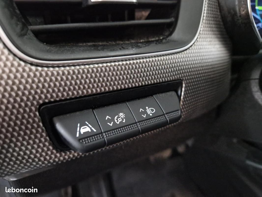 Renault Arkana E-Tech hybride 145 - 22 Techno (image 10)