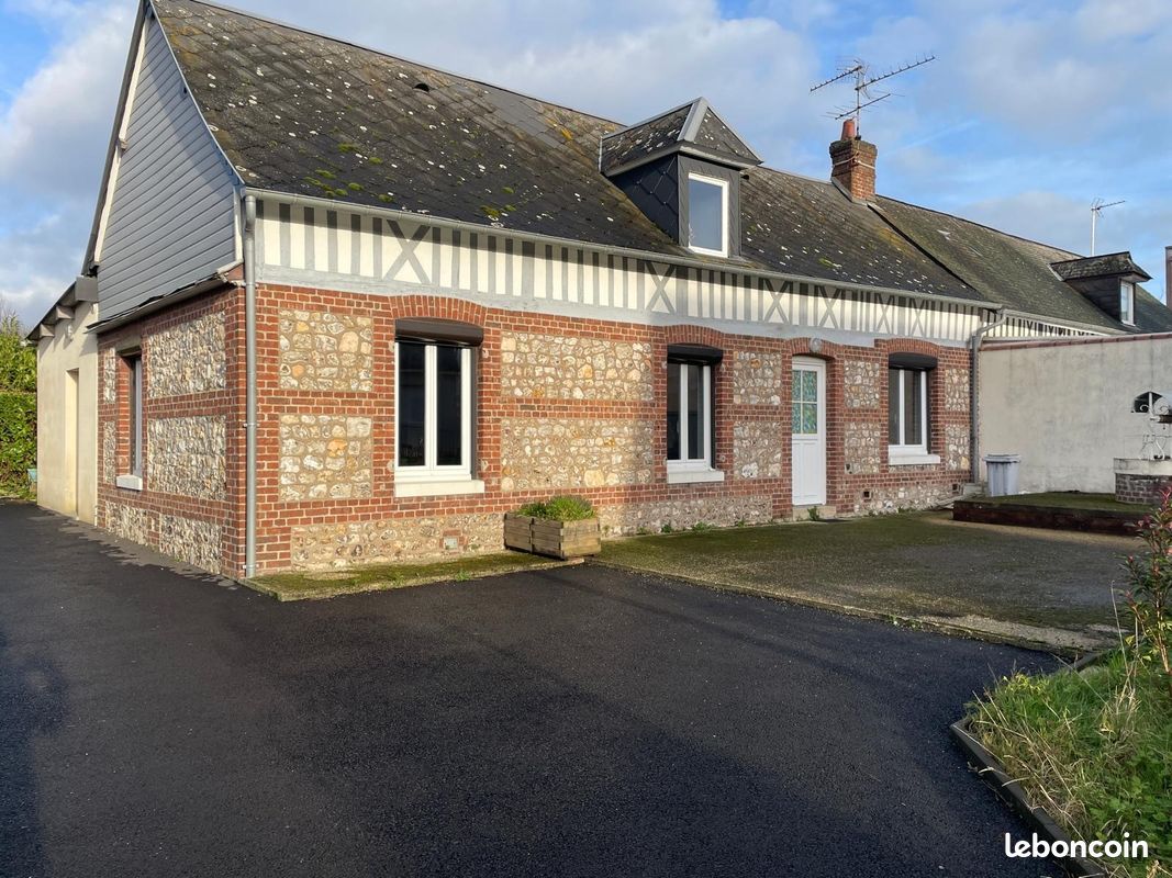 Maison 4 pièces 114 m² · à Yvetot · 114 m² · 920 €/mois