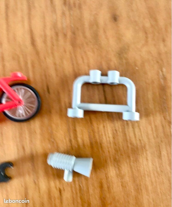 🚲🔧 Lot vélo rouge pompe réparation clé Lego en vrac pièces détachées accessoires (image 4)