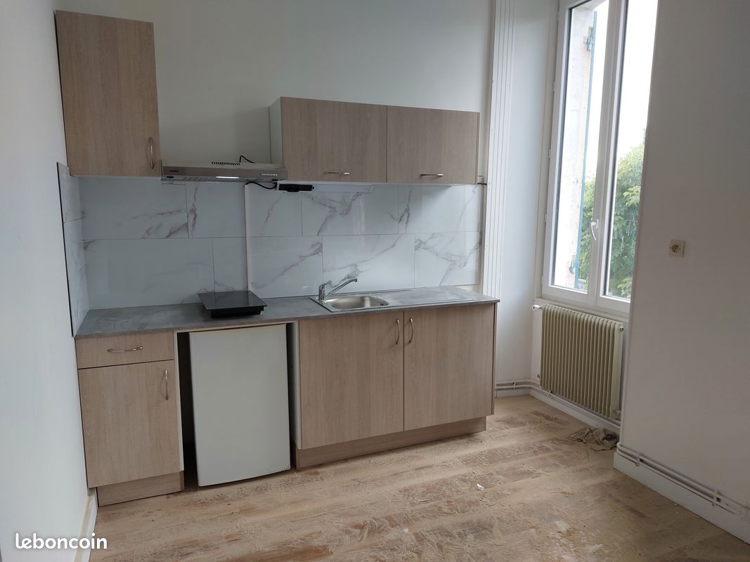 Loue studio jonzac - Jonzac 17500 (image 3)