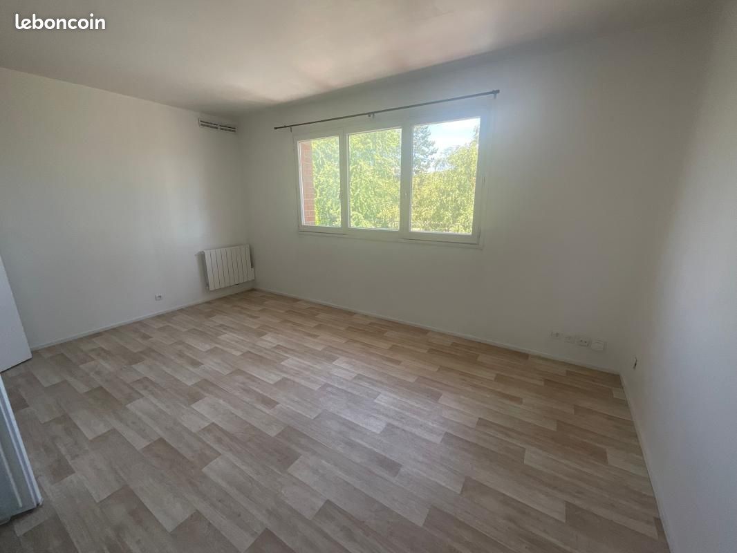 Appartement 2 pièces 27 m² · à Faches-Thumesnil · 27 m² · 450 €