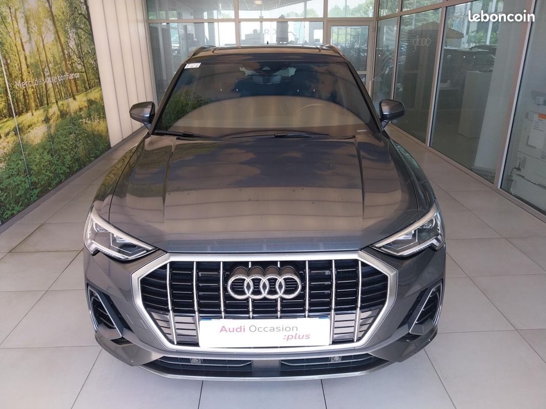AUDI Q3 45 TFSIe 245 ch S tronic 6 S line (image 6)