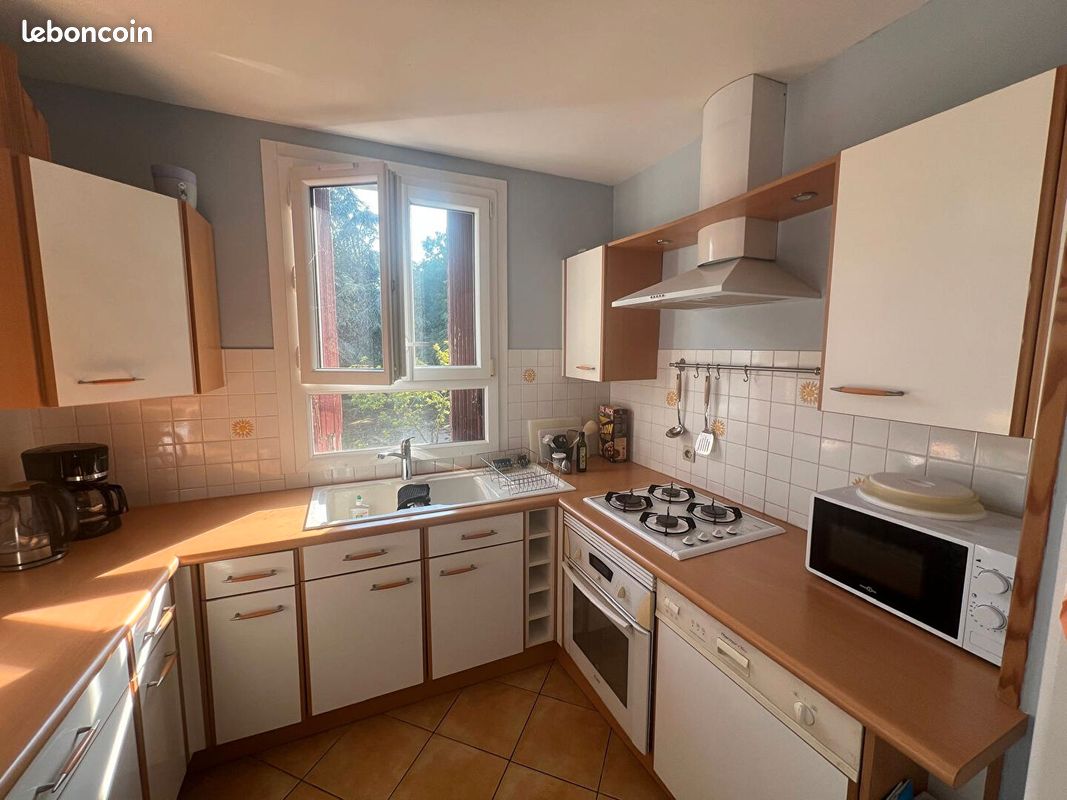 Appartement a louer sainte-genevieve-des-bois - 4 pièce(s) - 65 m2 - Surfyn