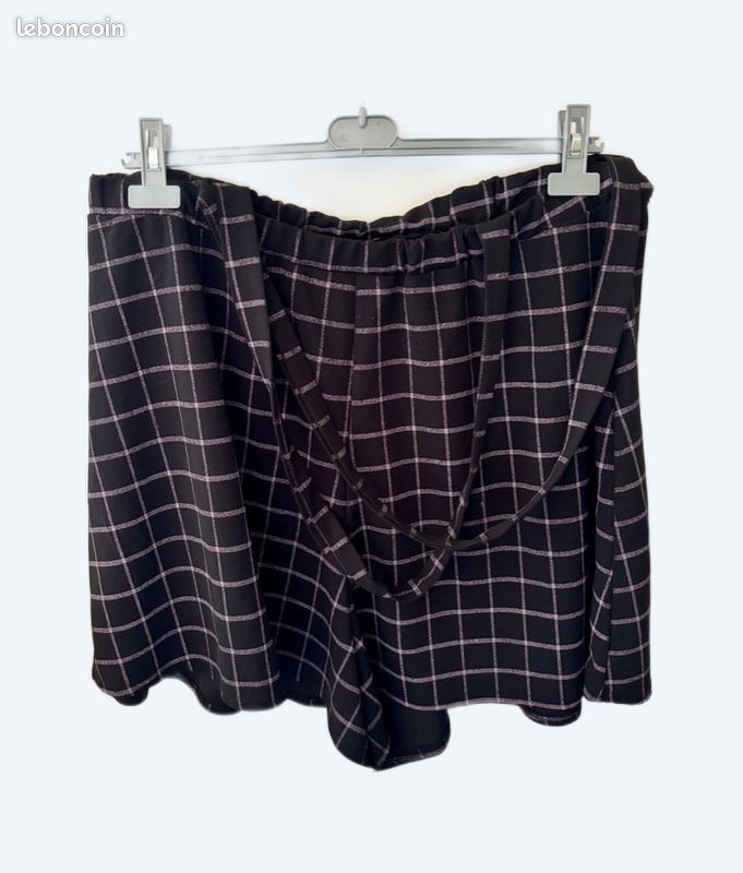 Jupe culotte avec bretelles taille 52/54 Vêtements