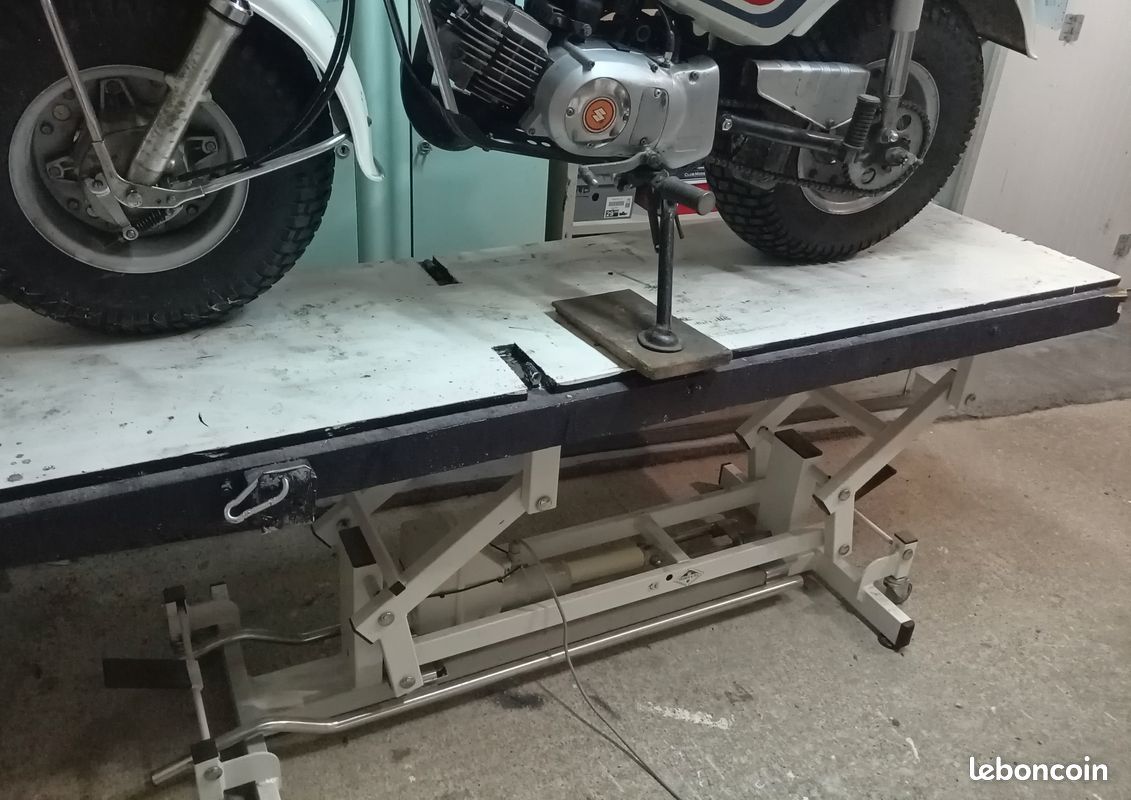 Table élèvatrice moto (image 2)
