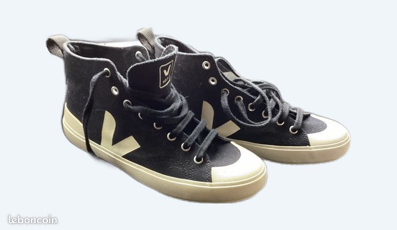 Baskets montantes femme VEJA neuves noires taille 39 Chaussures