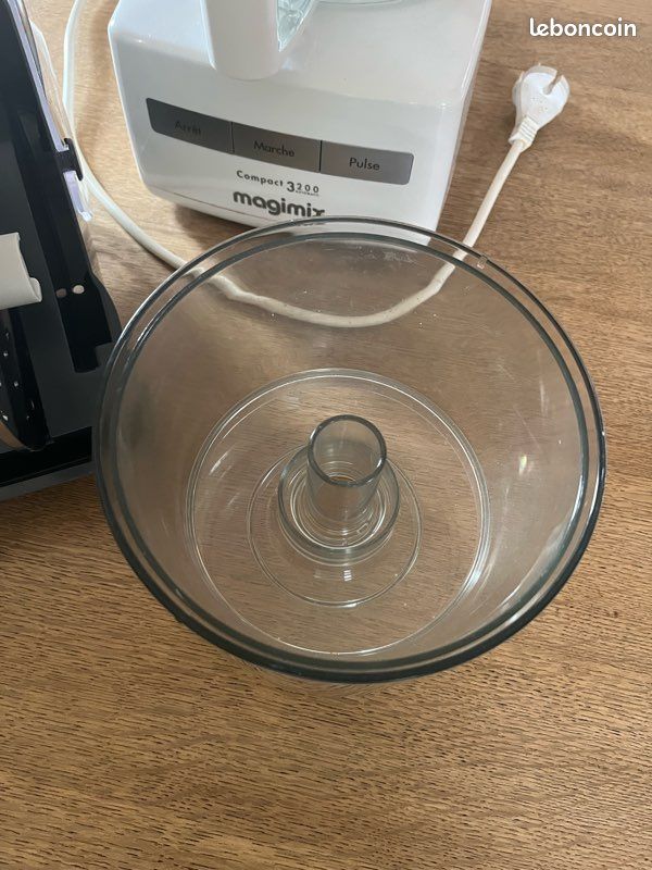 Robot Magimix compact 3200 automatic avec accessoires (image 4)
