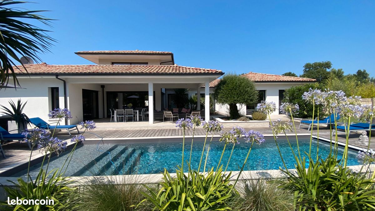 Maison 6 pièces 233 m² · à Mios · 233 m² · 1 248 000 €