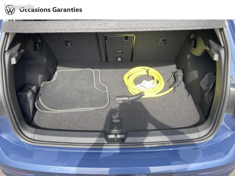 Volkswagen Golf 1.5 eHybrid 204ch VW Edition DSG6 (image 10)