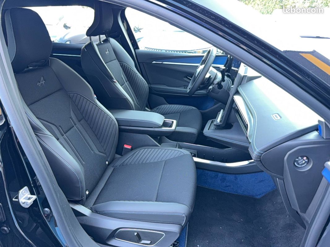 RENAULT Scenic E-Tech électrique 220 ch grande autonomie Techno esprit Alpine (image 11)