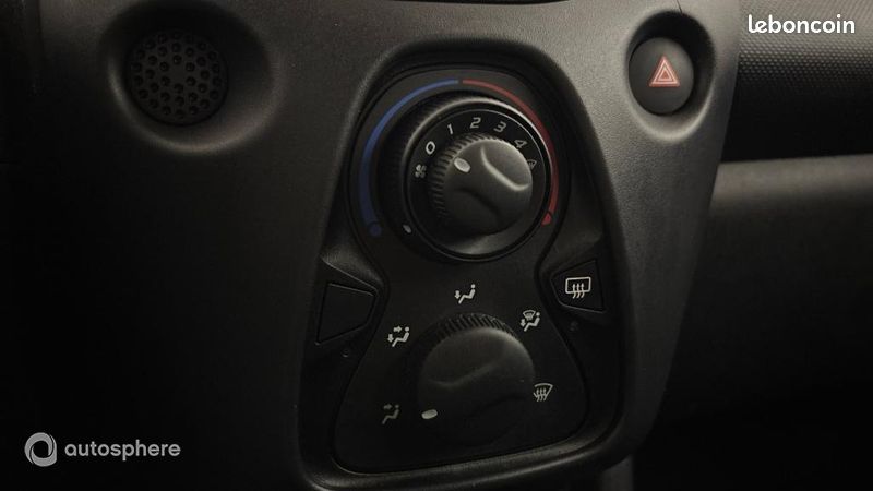 Citroen C1 VTi 72 S&S Feel 3p E6.d (image 26)