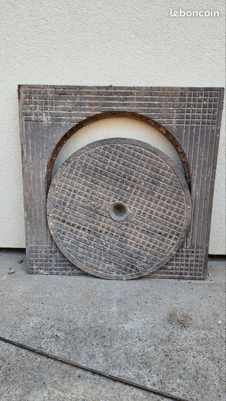 Trappe de visite cuve fonte 70cm (image 1)