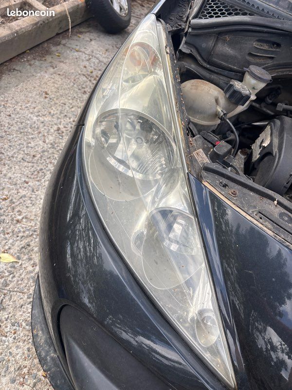 Phare avant droit Peugeot 207 (image 1)