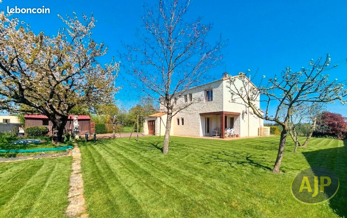 Maison 5 pièces 107 m² · à Montaigu-Vendée · 107 m² · 262 000 €